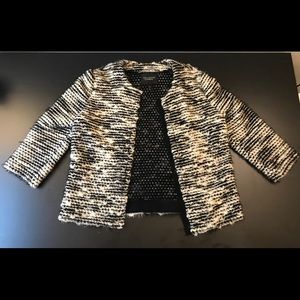 St. John Couture size 6 black and white sweater